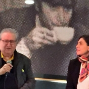 Vincenzo Mollica Manuela Furnari presentazione Razmataz Feltrinelli Milano 2019Paolo Conte Vincenzo Mollica Manuela Furnari Razmataz presentazione Razmataz Paolo Conte